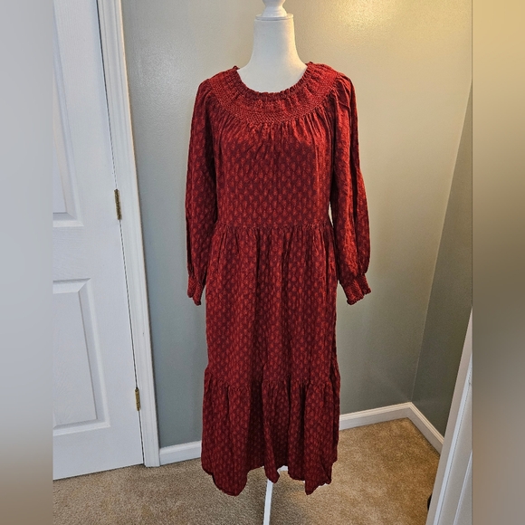 Universal Thread Women's Size Medium M Red Smocked Maxi Dress Long-Sleeved - Picture 1 of 16